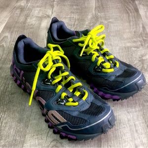 BRAND NEW BARELY USED ADIDAS TREK SNEAKERS SIZE 8